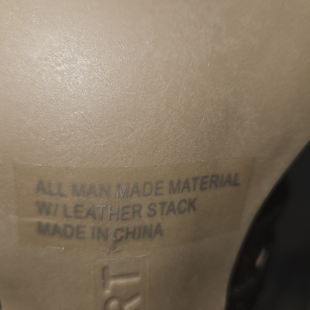 NWT Black "Report" Strappy Heeled Sandals - Picture 8 of 8